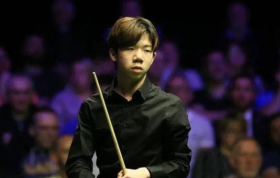 与踏板受力